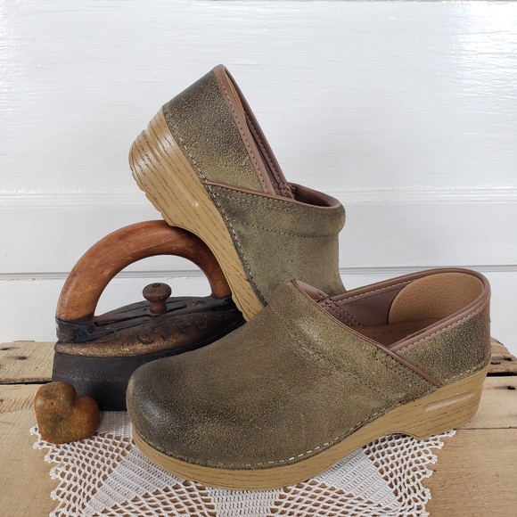 🌷ViSiT NEW LiStiNgs🌷Dansko Clogs Love BeautyKindness Blessings🌷Please SHARE🌷 - Picture 2 of 16